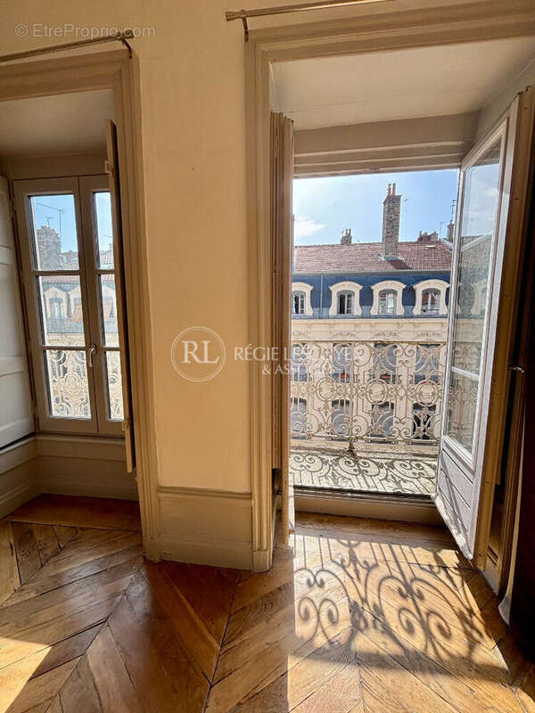 Appartement à LYON-2E