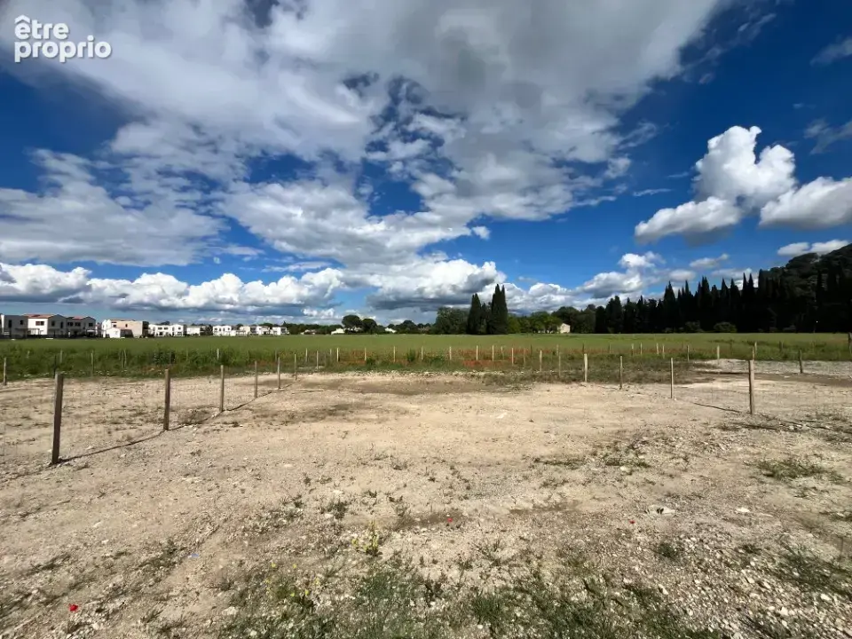Terrain à SAINT-ETIENNE-DU-GRES