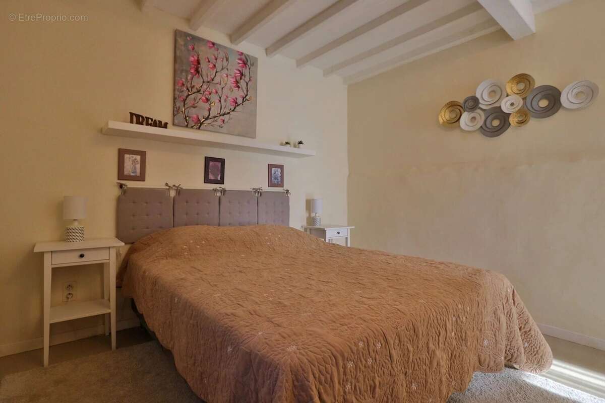 Maison à TRIE-SUR-BAISE