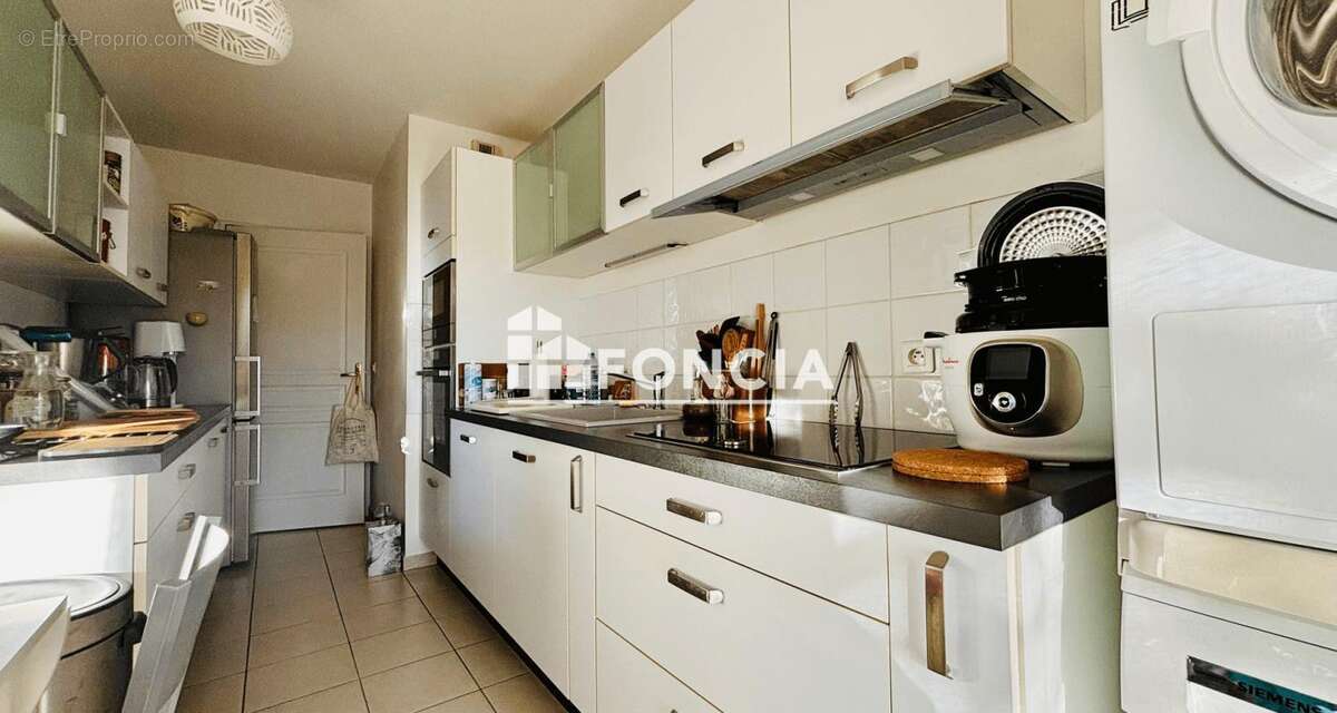 Appartement à HYERES