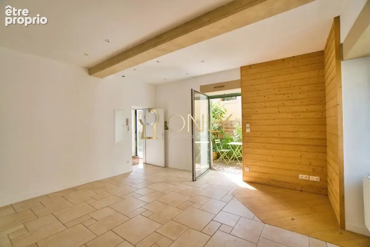Montmerle sur Saône - Appartement - T3 - 65m² - Balcon - 2 places de stationnement - photo 4