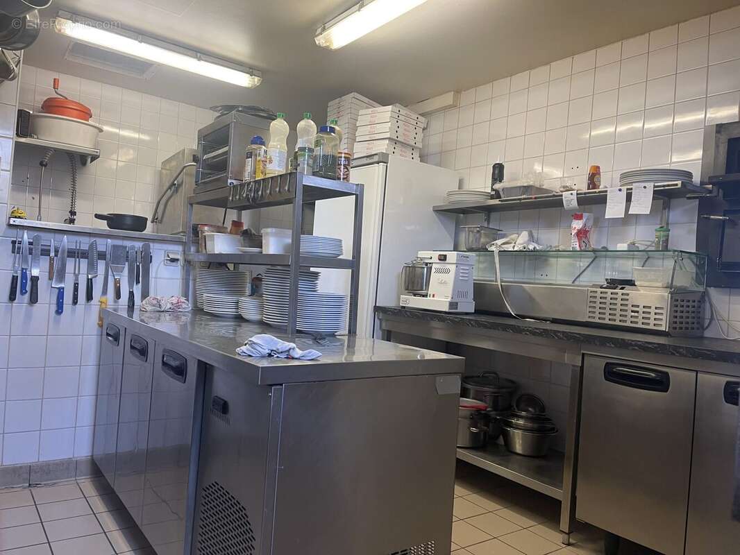 Commerce à FONTCOUVERTE-LA-TOUSSUIRE