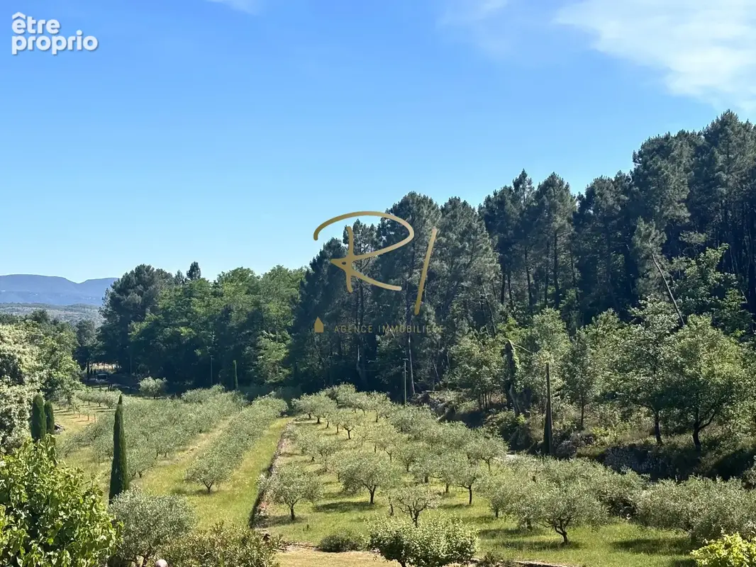 Mas en pierre rénové avec dépendances et piscine - photo 7
