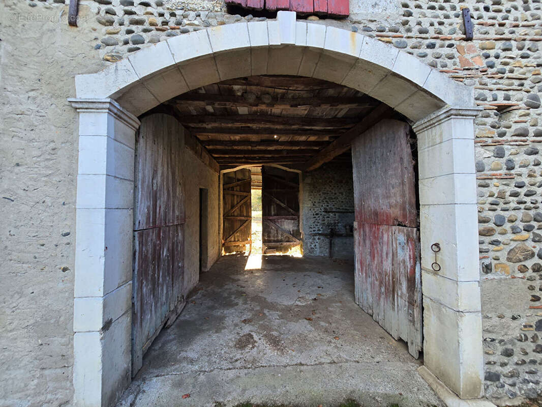 Maison à ARTHEZ-DE-BEARN