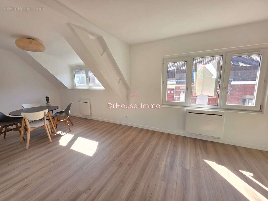 Appartement à HELLEMMES-LILLE