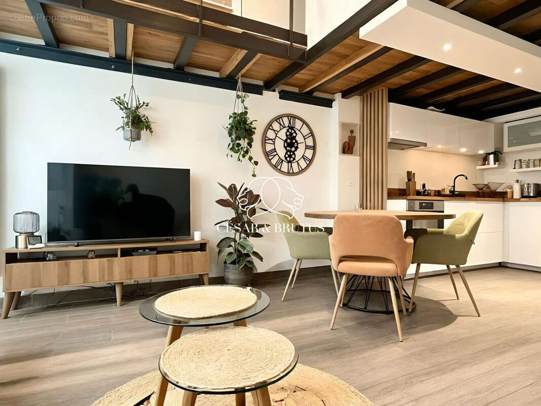 Appartement à LYON-6E