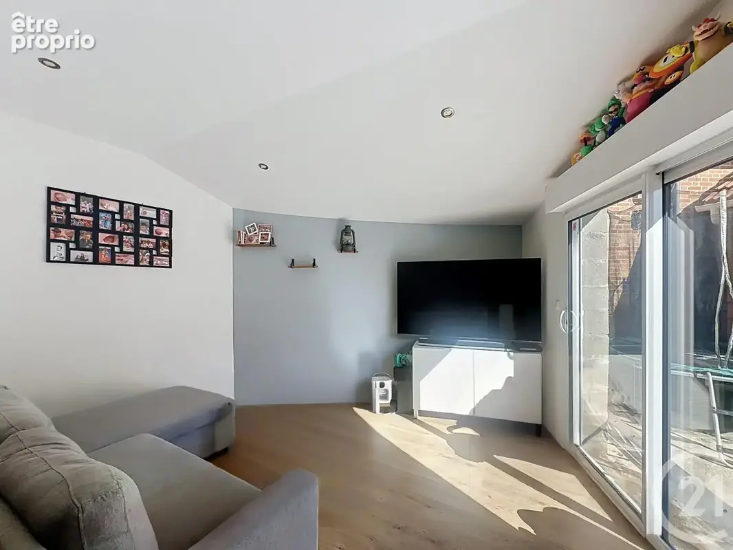 Maison 3 pièces 84 m² à vendre à Yvoy-Le-Marron (41600) - photo 4