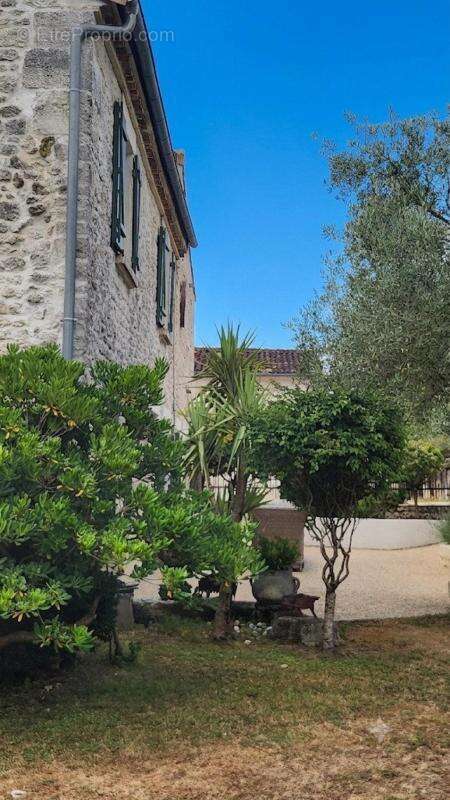 Maisons Charentaises - photo 16