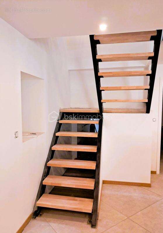 EXCLUSIVITÉ – Superbe maison de village de caractère entièrement rénovée – 180 m² de charme et de prestations haut de gamme - photo 17
