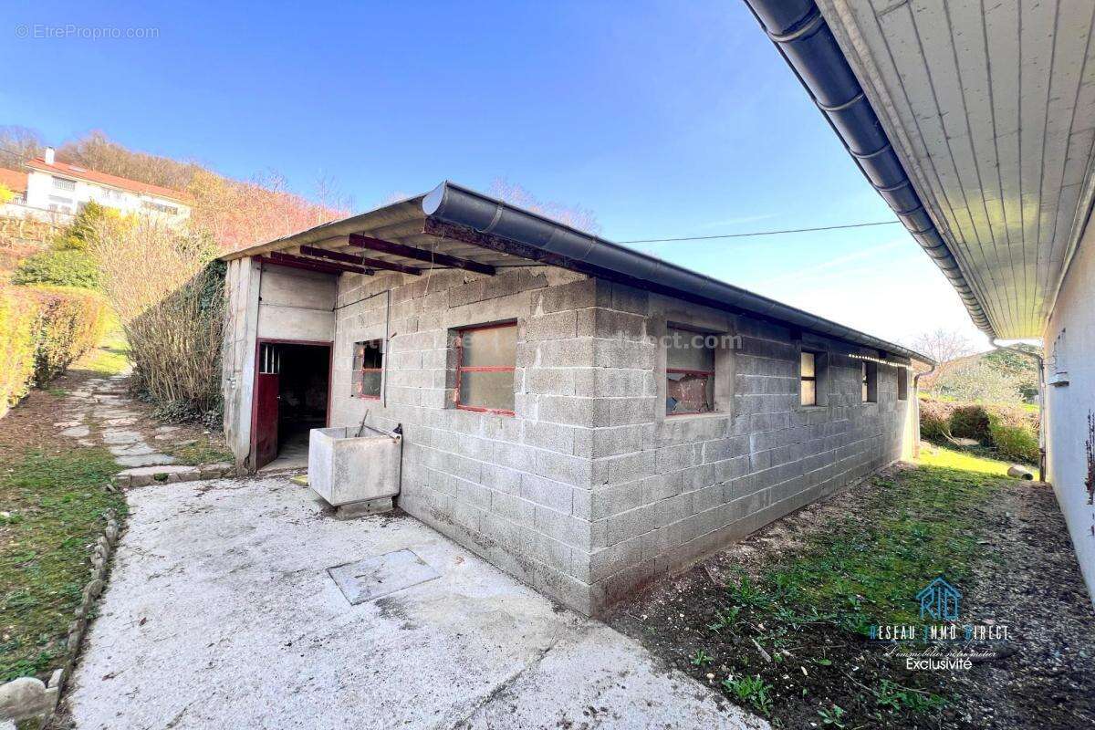 Maison à COLOMBE