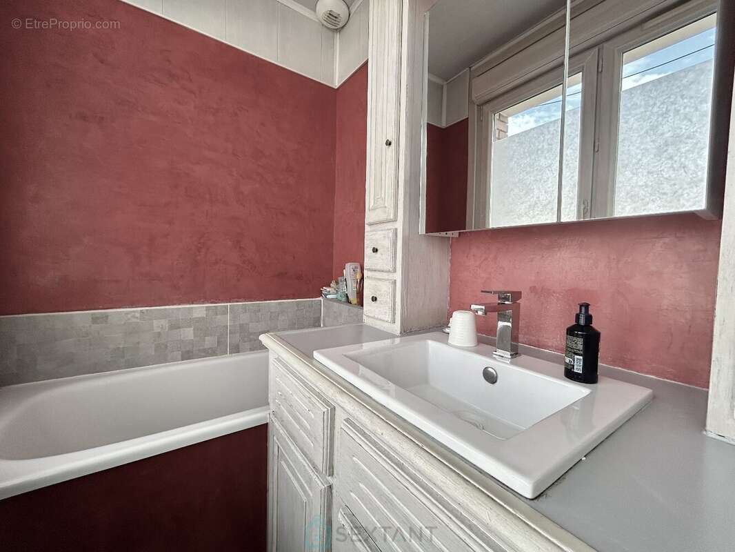 Jolie maison sur secteur prisé avec une chambre en rdc. - photo 9