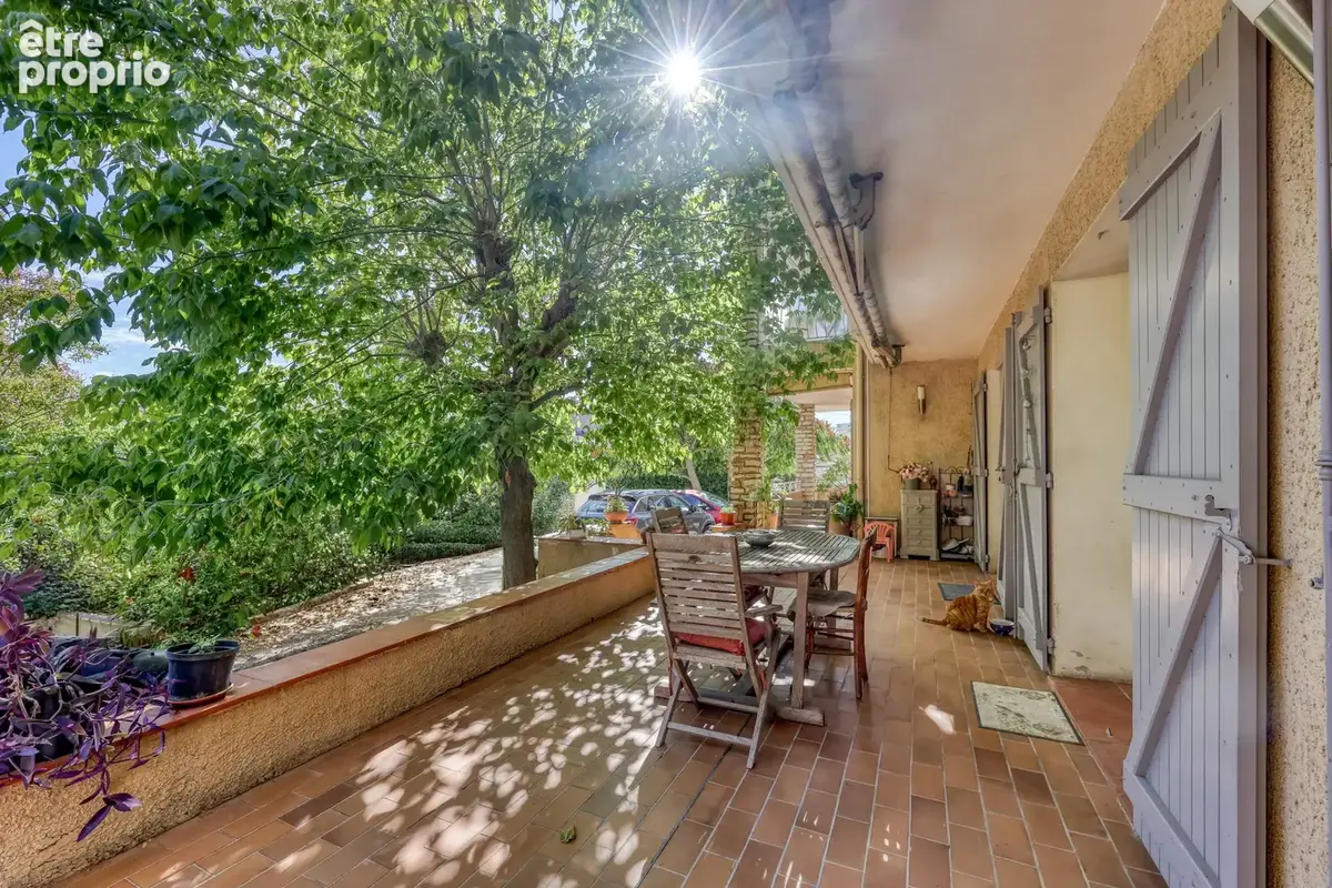 Appartement 5 pièces 120 m2 83110 Sanary-sur-Mer - photo 17