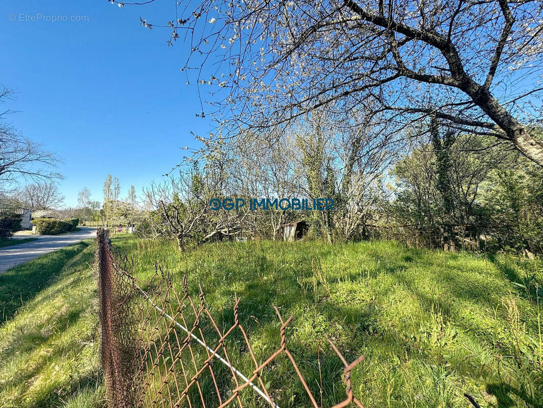 Terrain à VILLEMATIER