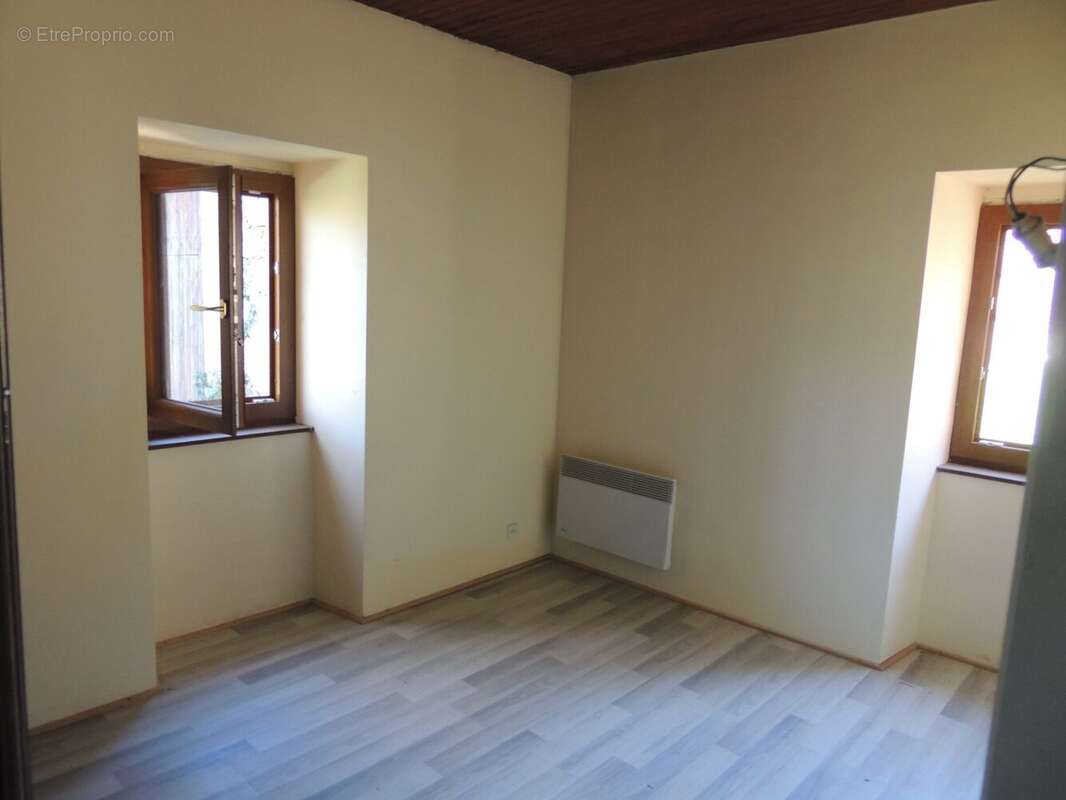 Maison à VILLEFRANCHE-DE-ROUERGUE