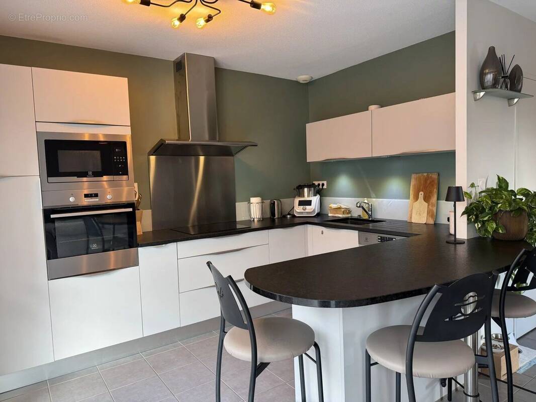 Maison à LE MONASTERE