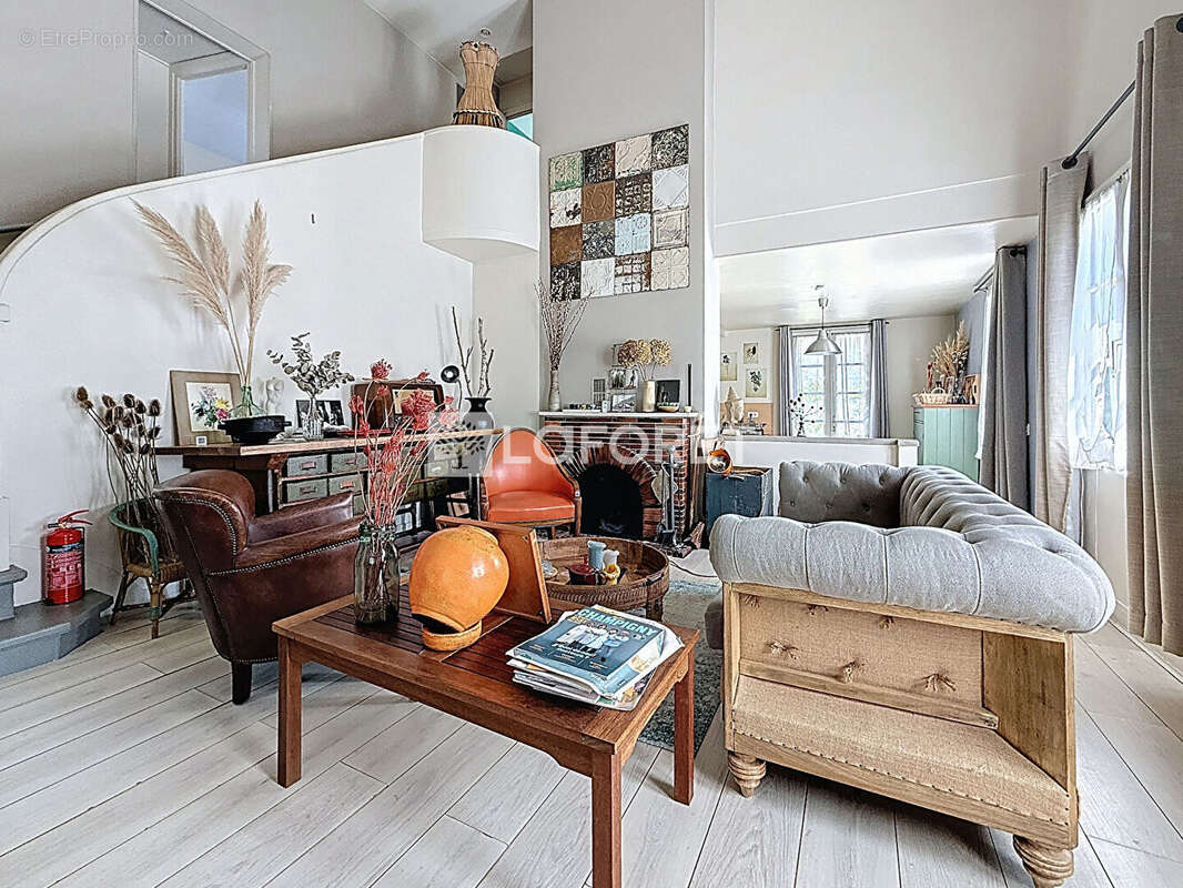 Maison à CHAMPIGNY-SUR-MARNE