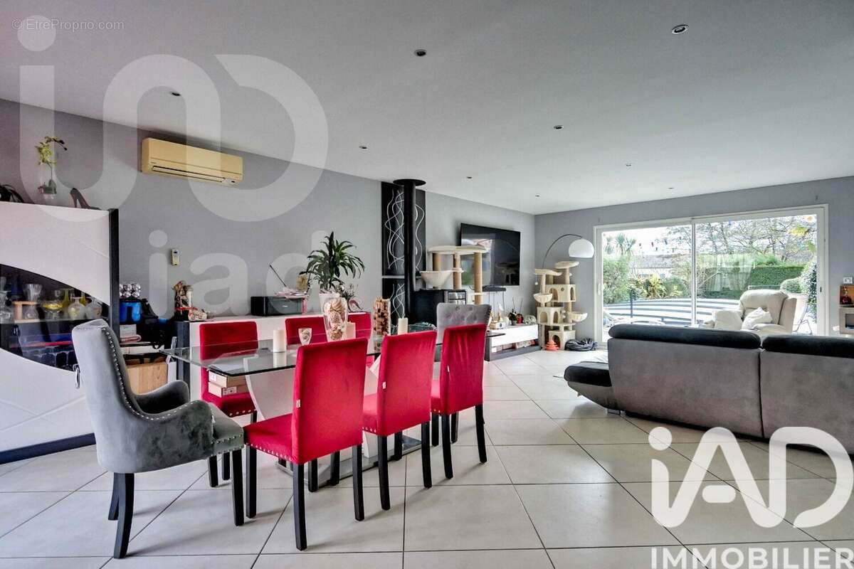 Photo 2 - Maison à LAMARQUE