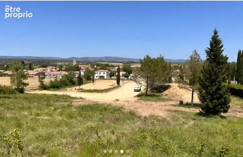 Terrain à VILLEGAILHENC