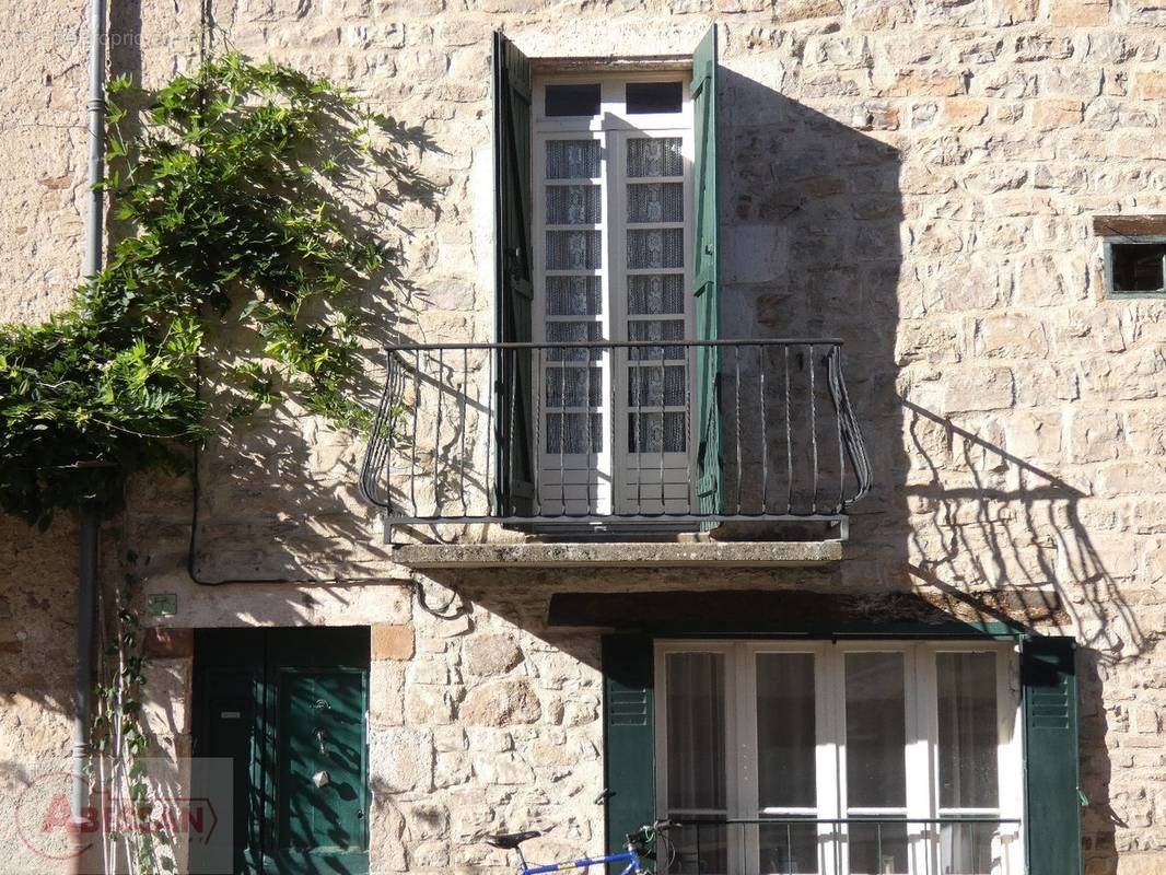 Maison à LES CABANNES