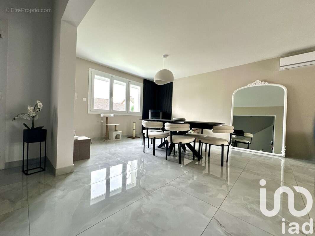 Photo 4 - Maison à CHARLEVILLE-MEZIERES