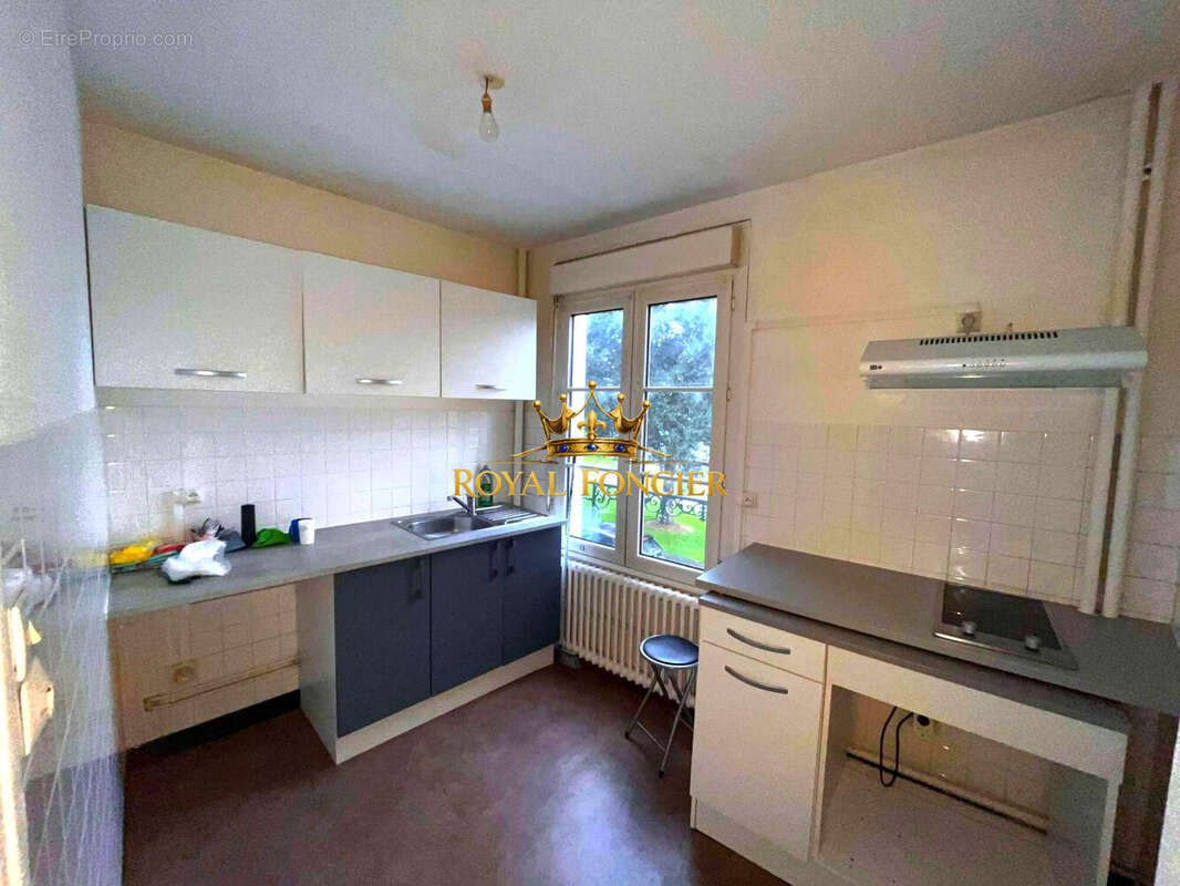 Appartement 55 m² à Chatellerault  - photo 3