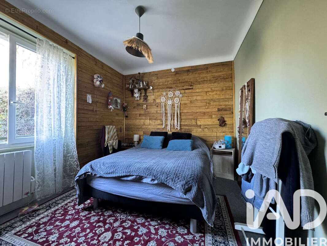 Photo 5 - Maison à ROANNES-SAINT-MARY