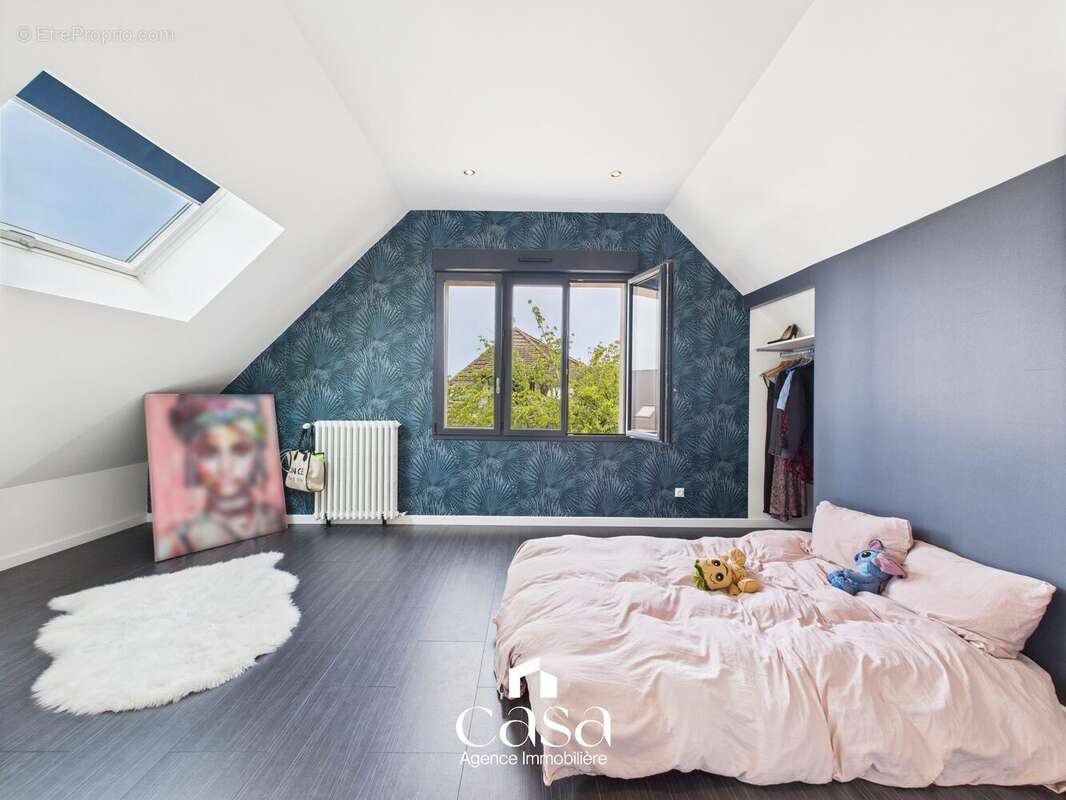 Maison 210 m² à Caen  - photo 8