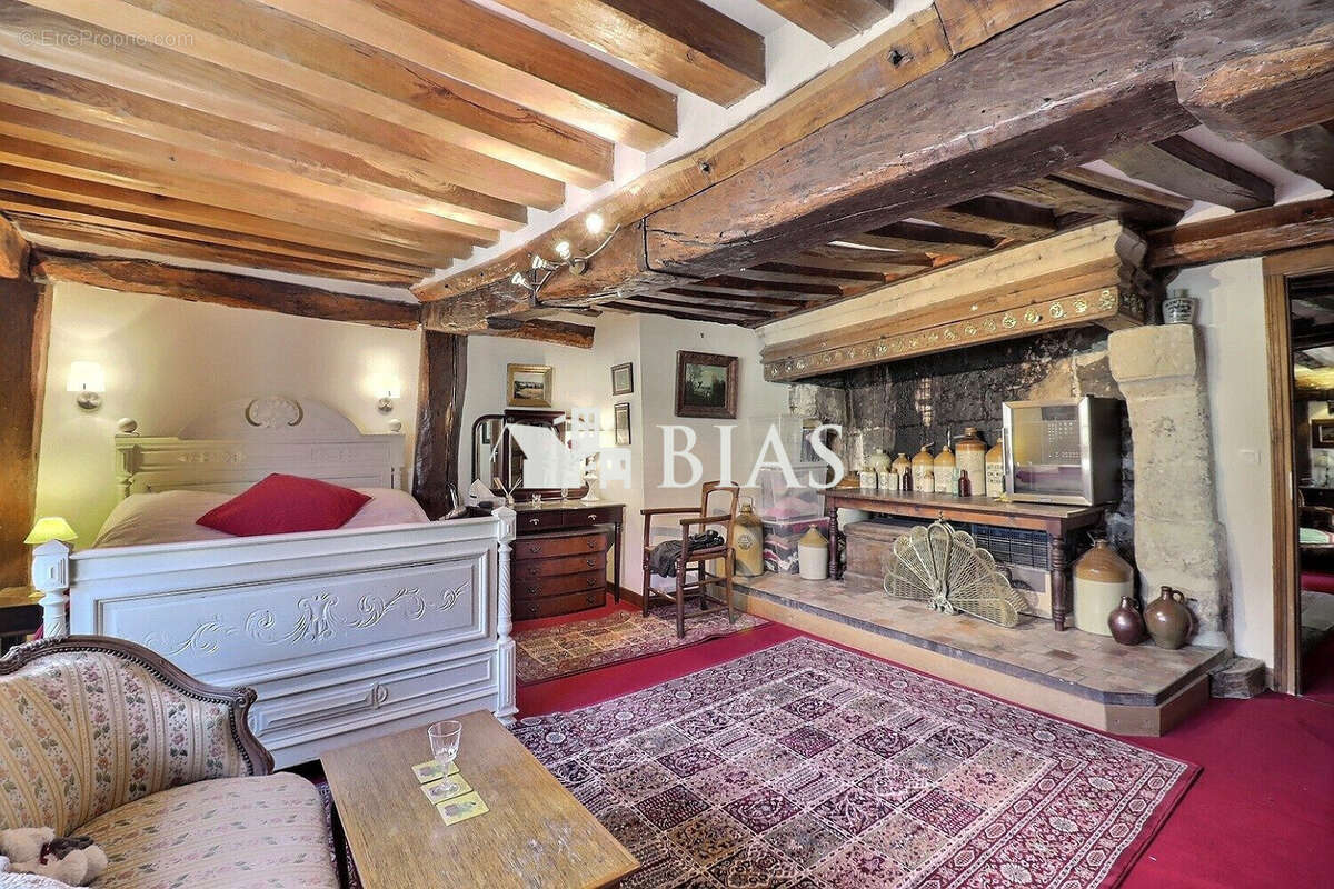 Maison 240 m² à Livarot  - photo 4