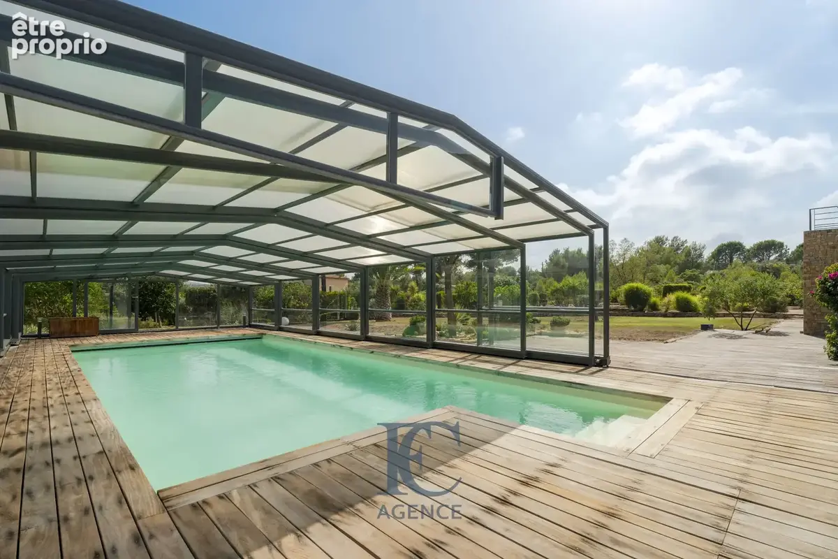 Maison de 232 m2 au calme - photo 2