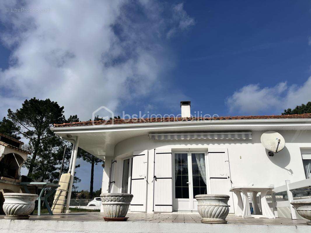 Maison à LE VERDON-SUR-MER