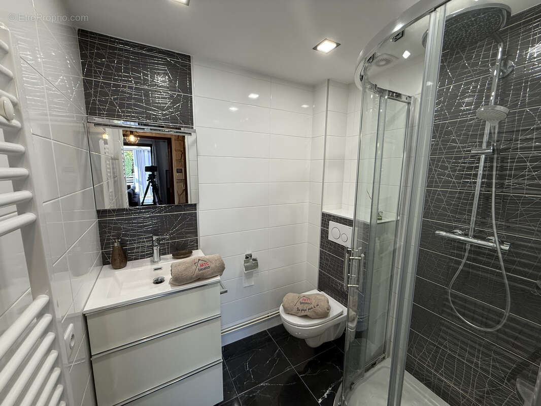 Maison à CHARVIEU-CHAVAGNEUX