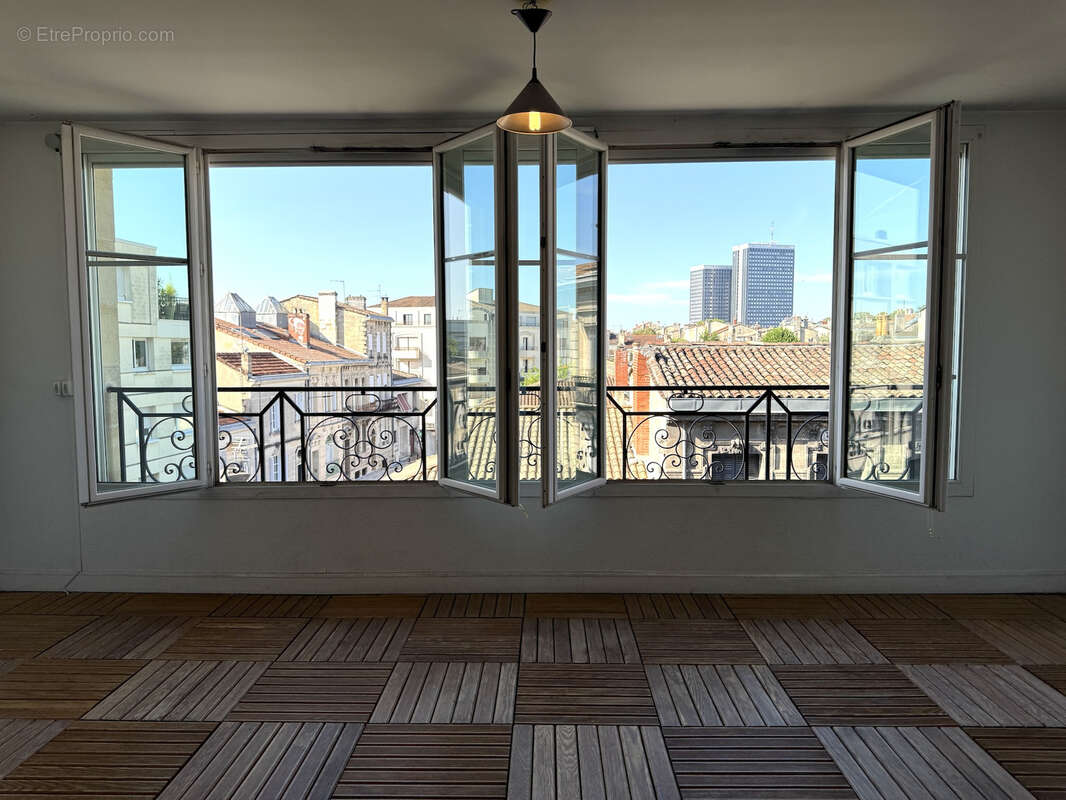 Appartement à BORDEAUX