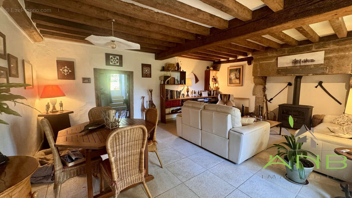 Maison à MAZEROLLES