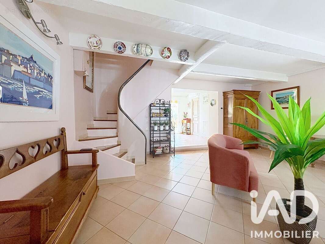 Photo 4 - Maison à MARSEILLE-10E