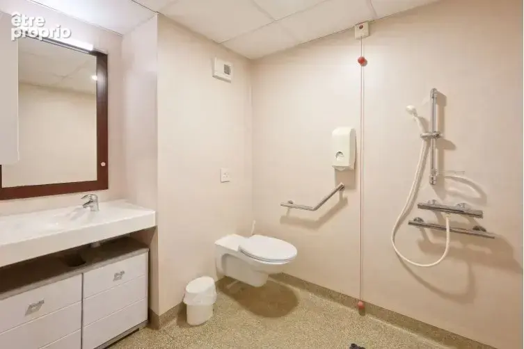 INVESTISSEMENT LOCATIF  ST PERAY  Résidence Ehpad Les Bains - 6,52% de rentabilité - photo 3