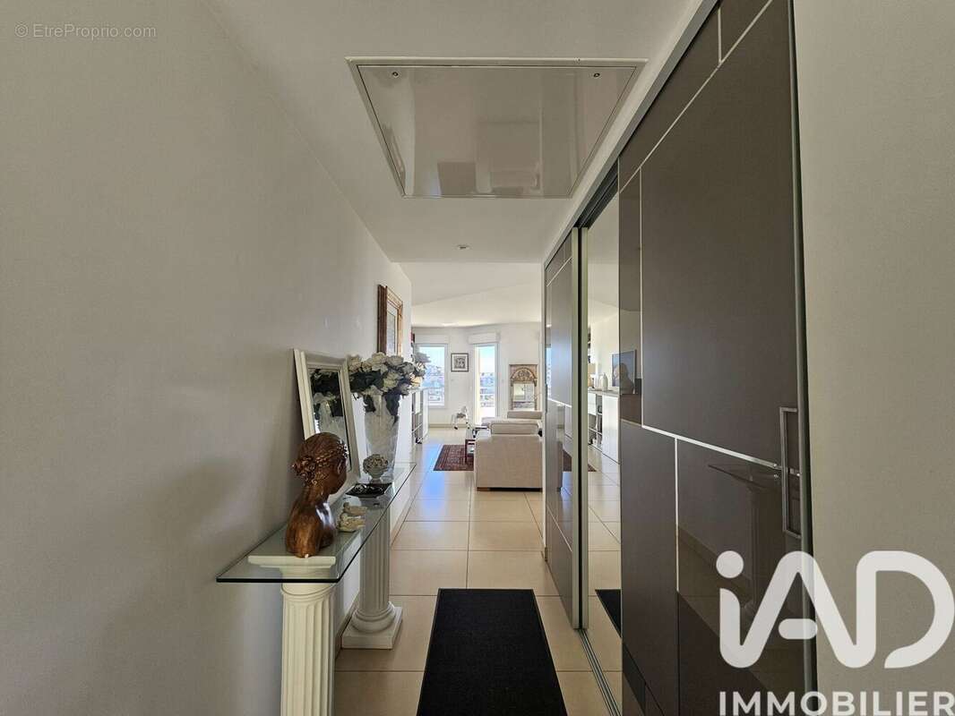 Photo 7 - Appartement à SAINT-LAURENT-DU-VAR