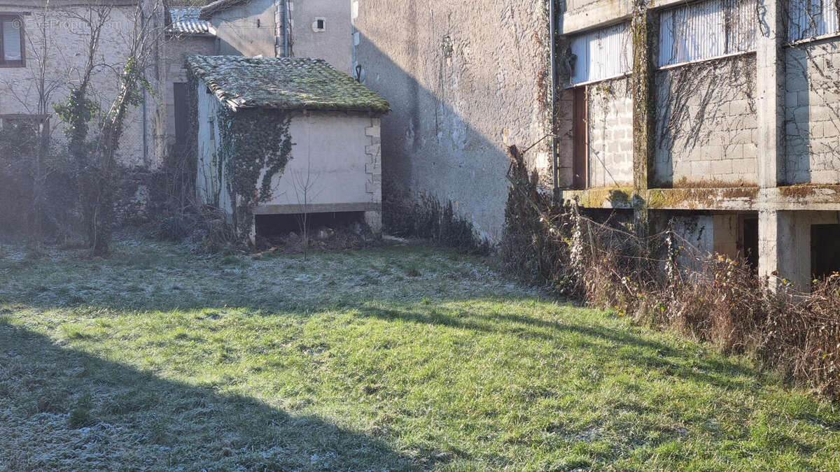 20260106_111426 - Maison à SAINT-MARTIAL-DE-VALETTE