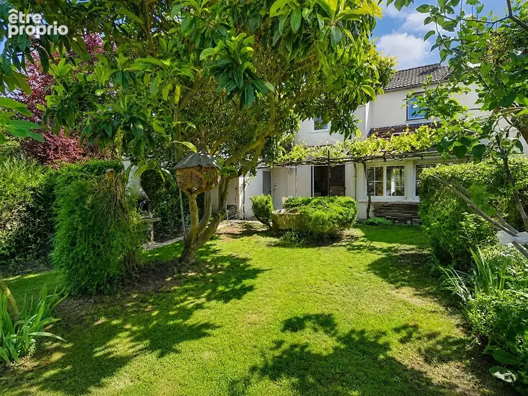Chatou limite le vesinet - maison de 112 m² - 4 chambres - terrain 394 m² - photo 1