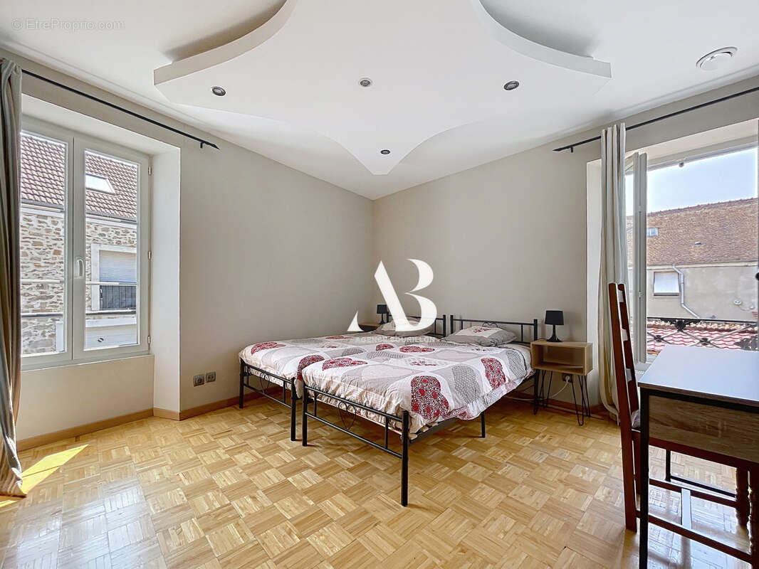 Nangis (77370)   Maison de caractère de 170 m2   5 chambres   Studio indépendant   Jardin sans vis-à-vis - photo 14