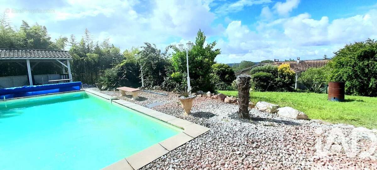 Photo 2 - Maison à SAINT-JEAN-DE-THURAC