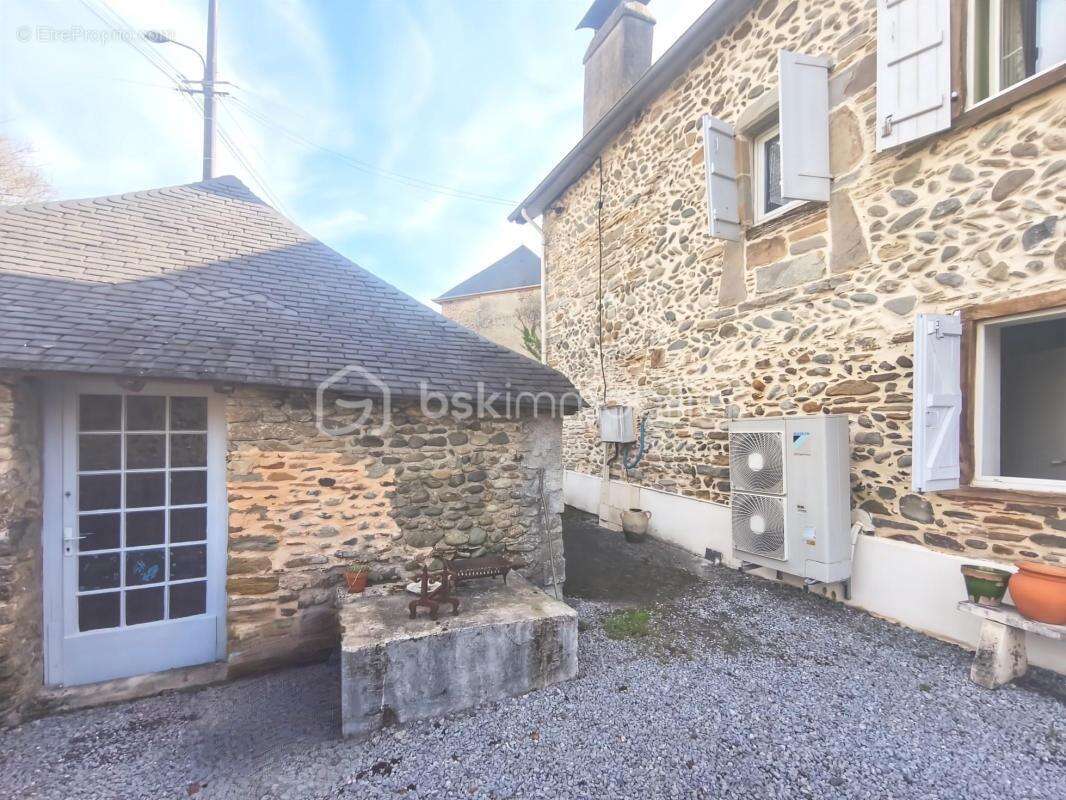 Maison à OLORON-SAINTE-MARIE