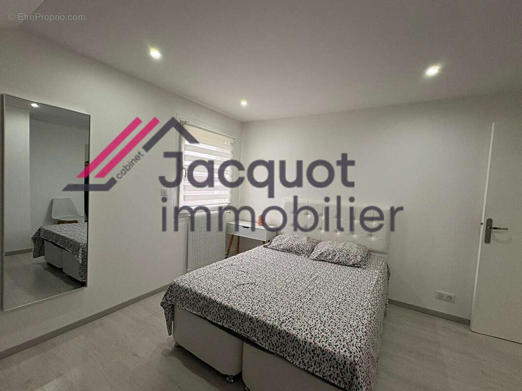 Maison à CHAMPAGNOLE