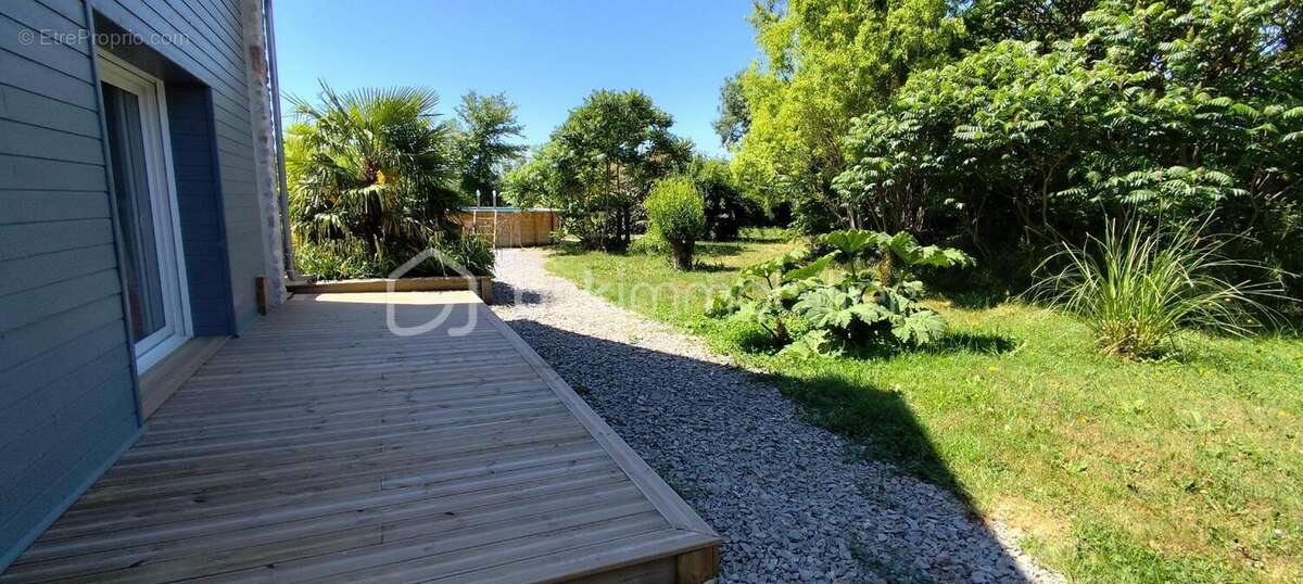 Maison à TORCE-VIVIERS-EN-CHARNIE