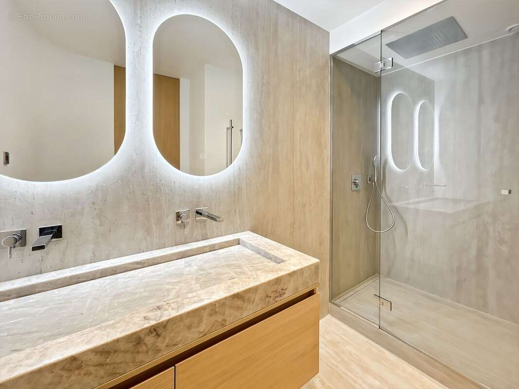 Photo 6 - Appartement à PARIS-7E