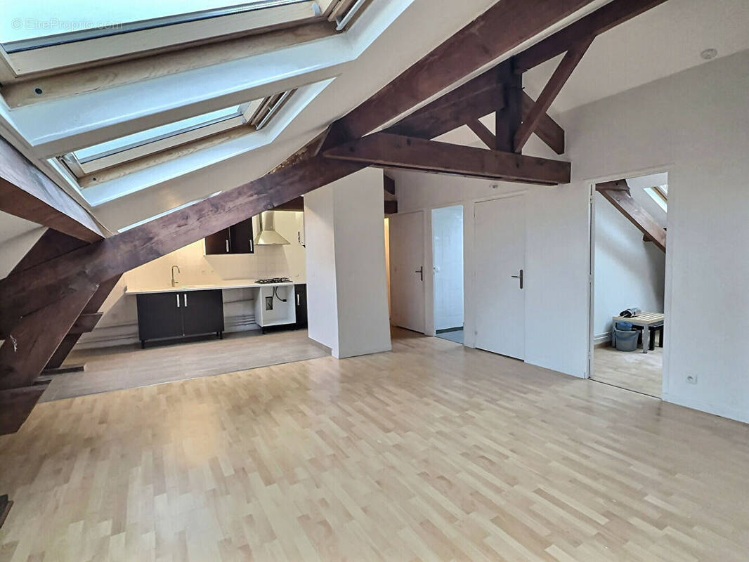 Appartement à IVRY-SUR-SEINE