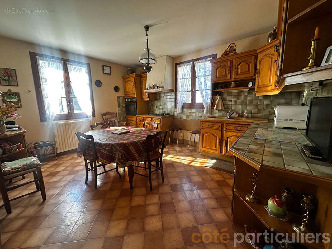 Appartement à SAINT-AMAND-MONTROND