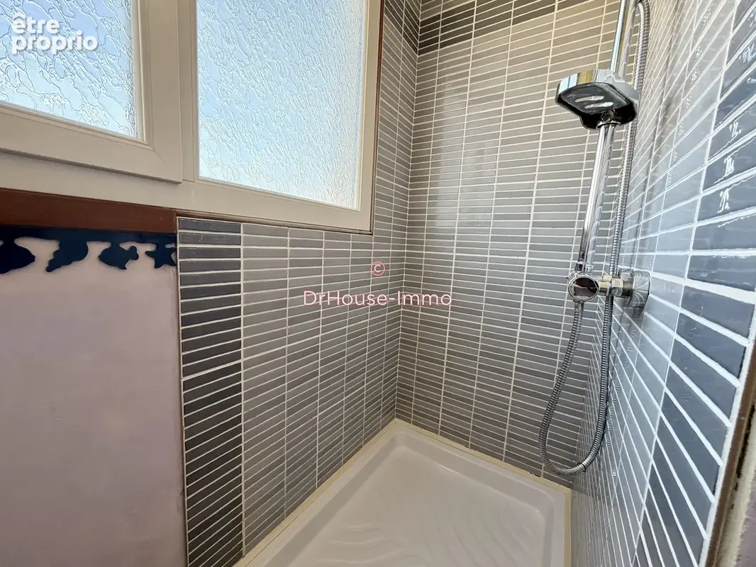 Appartement 4 pièces 67 m² à vendre à Tulle (19000) - photo 9