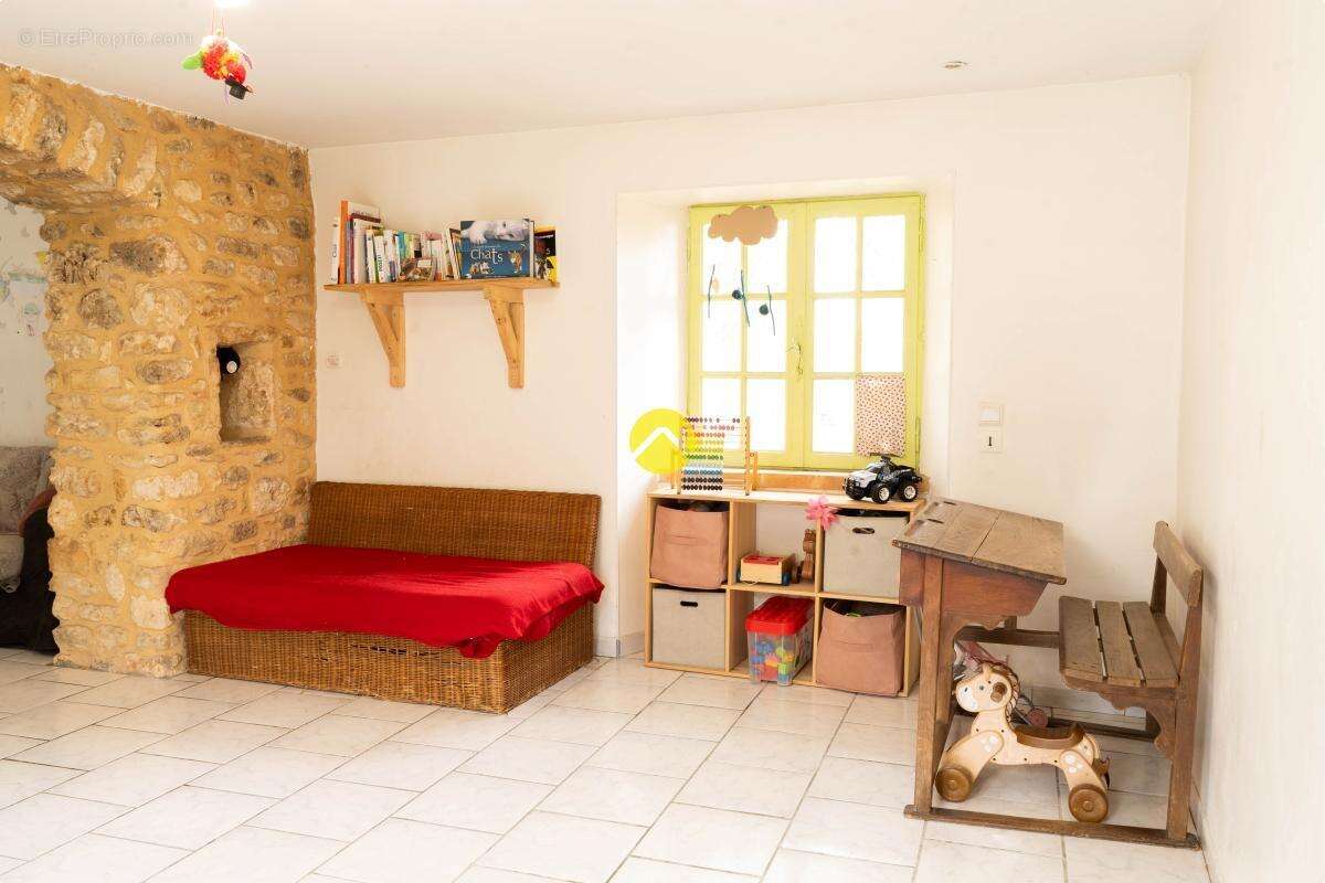 Maison à SAINTE-ALVERE