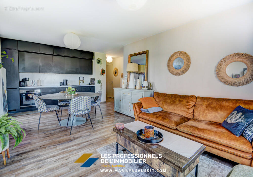 Appartement à PIERRE-BENITE