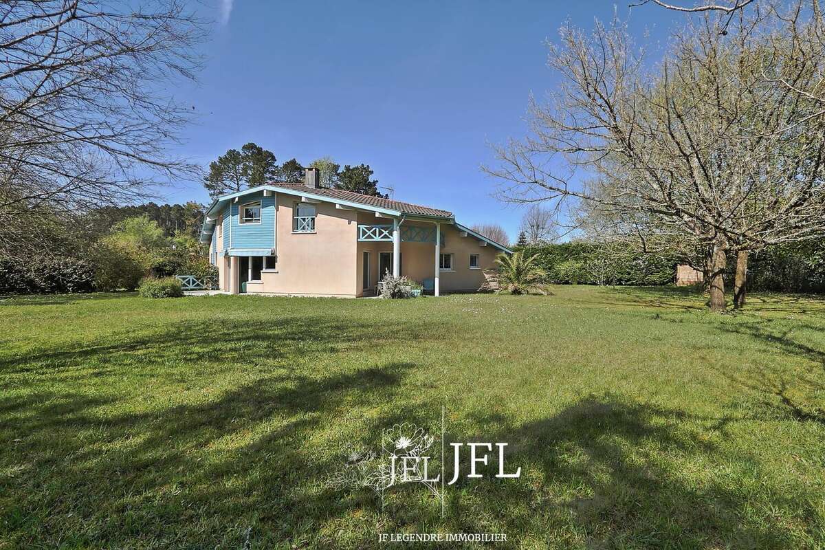 Maison à SEIGNOSSE